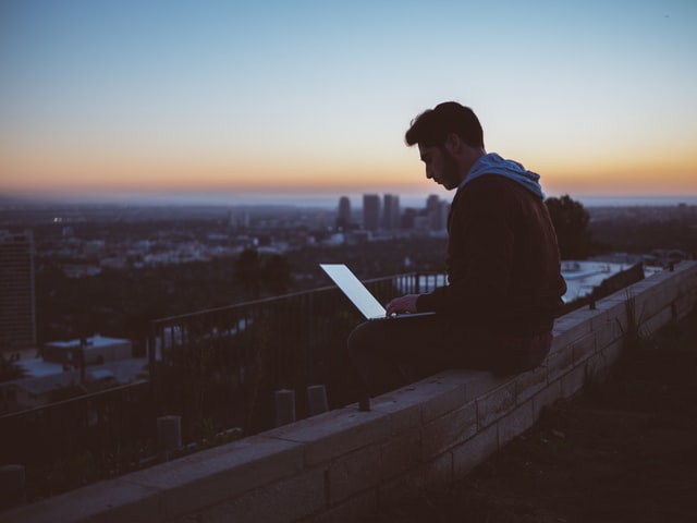 ayudas jovenes emprendedores